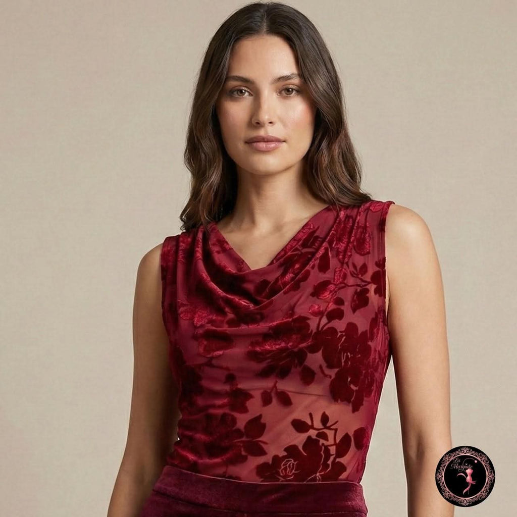 طقم مخمل انيق  Burgundy Velvet Set