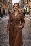 Urban Luxe Leather Trench 


ترنش جلد فاخر – ستايل أوروبي


�