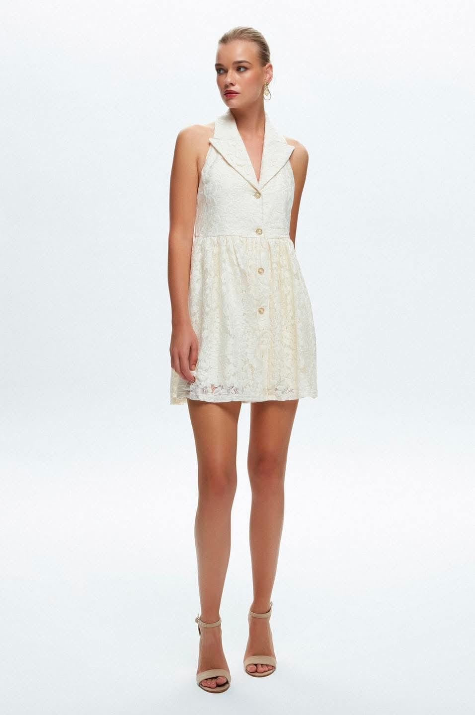 Elegant Cream Lace Dress – Last Piece Clearance

فستان دانتيل كريمي أنيق – تصفية آخر قطعة